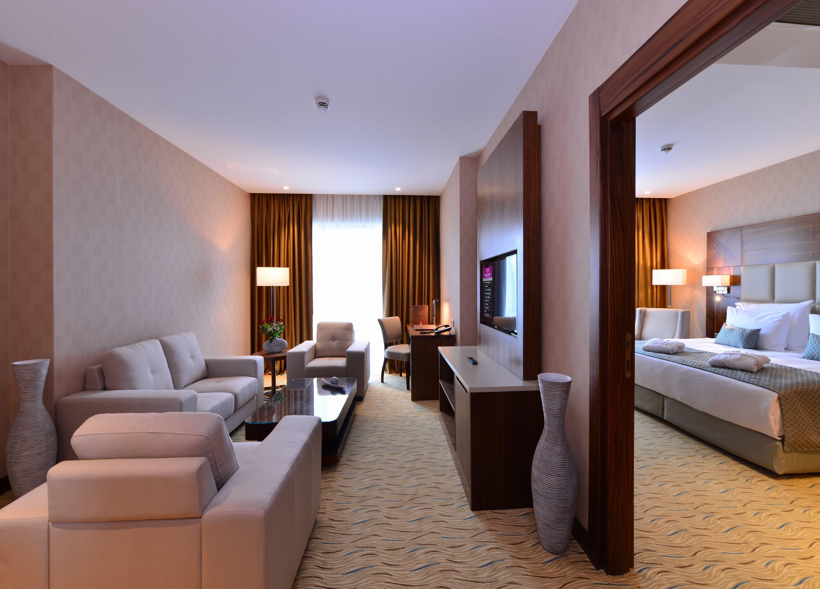 Clarion Hotel Istanbul Mahmutbey Exterior photo
