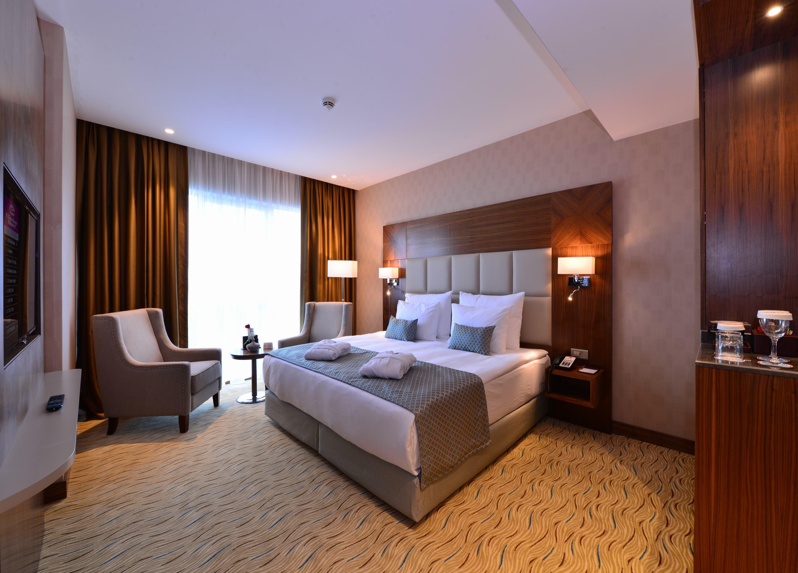Clarion Hotel Istanbul Mahmutbey Exterior photo