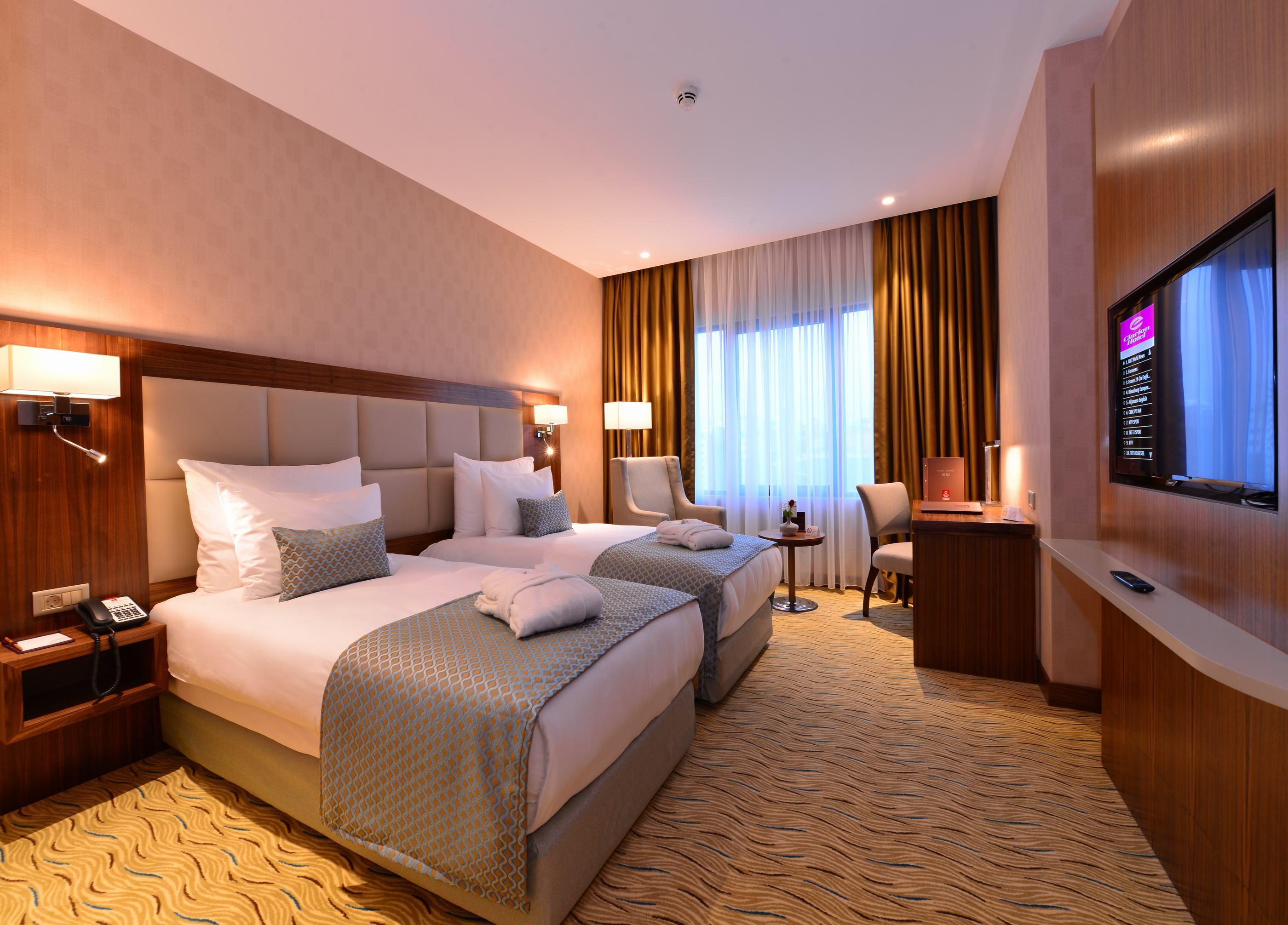 Clarion Hotel Istanbul Mahmutbey Exterior photo