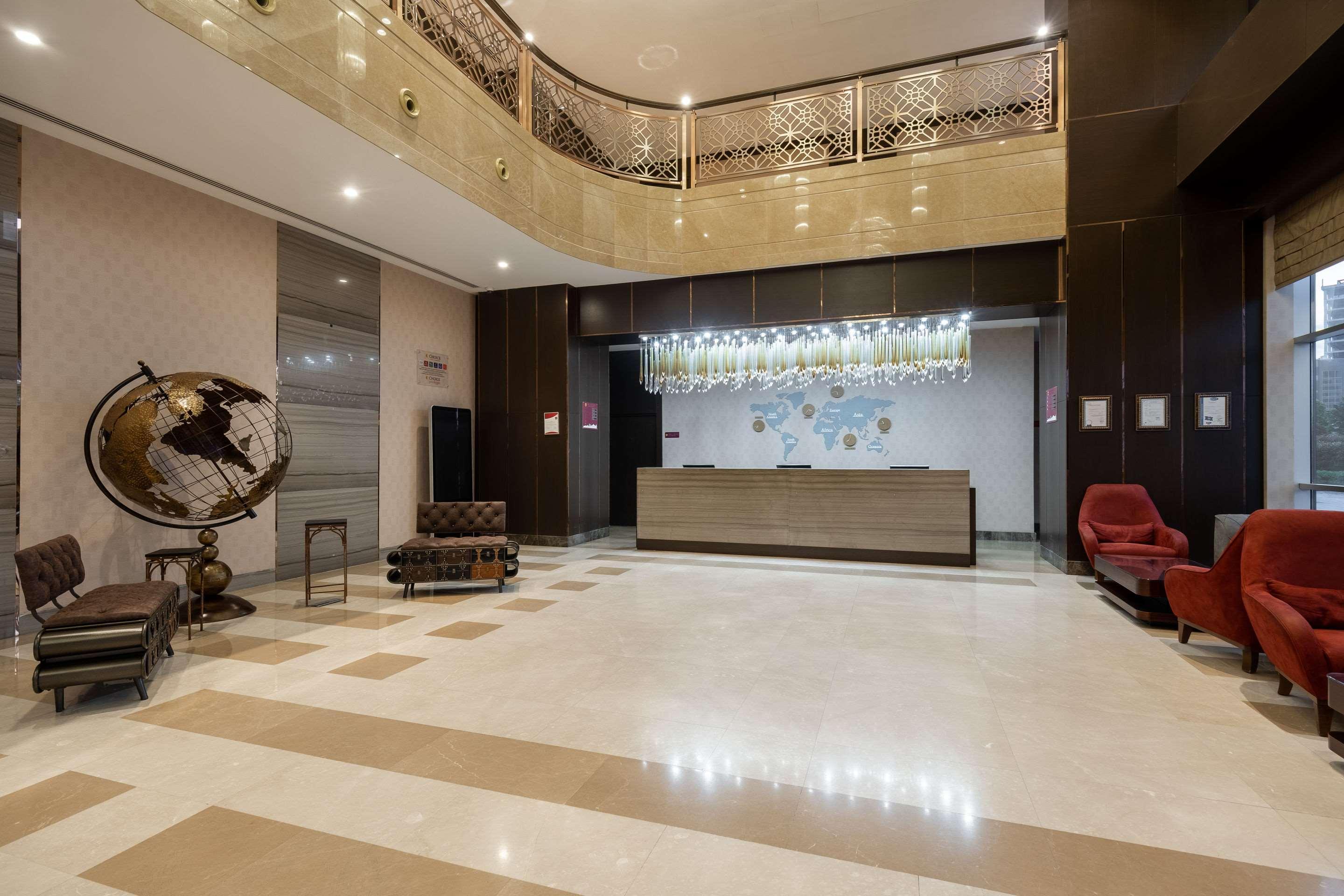 Clarion Hotel Istanbul Mahmutbey Exterior photo