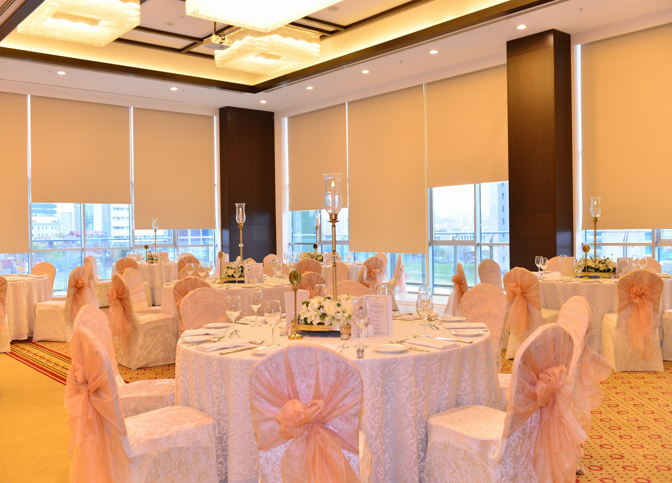 Clarion Hotel Istanbul Mahmutbey Exterior photo