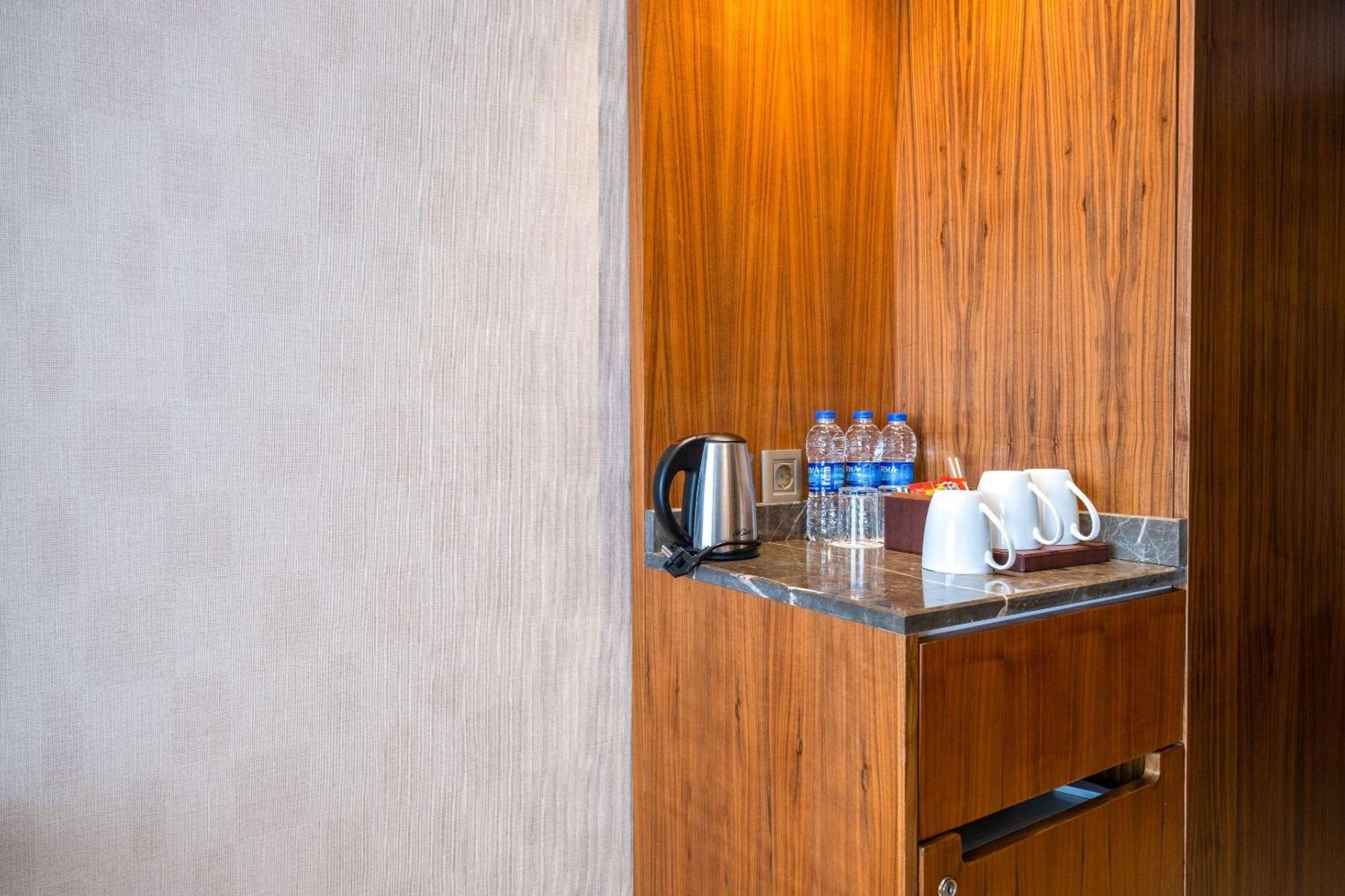 Clarion Hotel Istanbul Mahmutbey Room photo